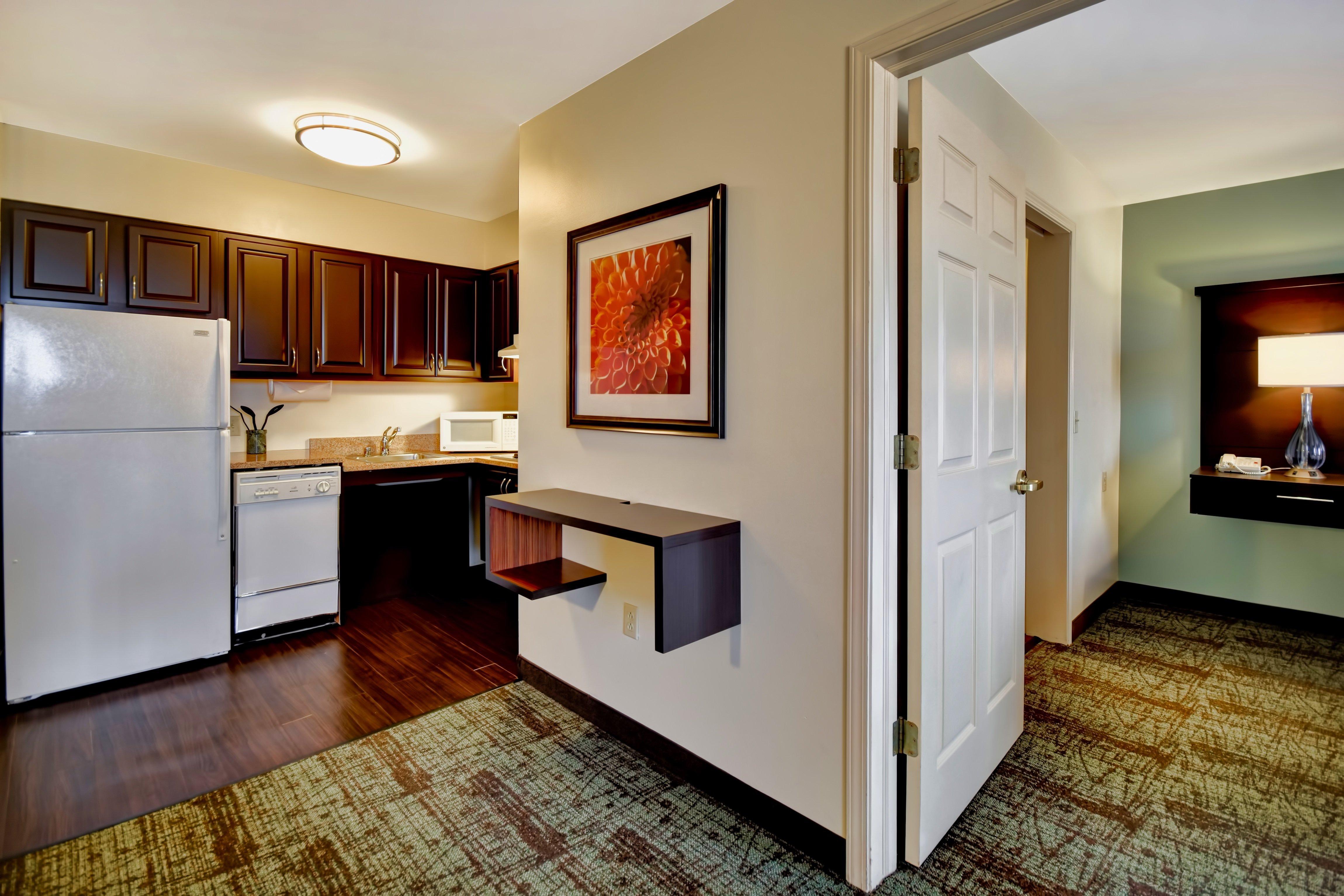 Staybridge Suites Madison - East By Ihg Exterior photo