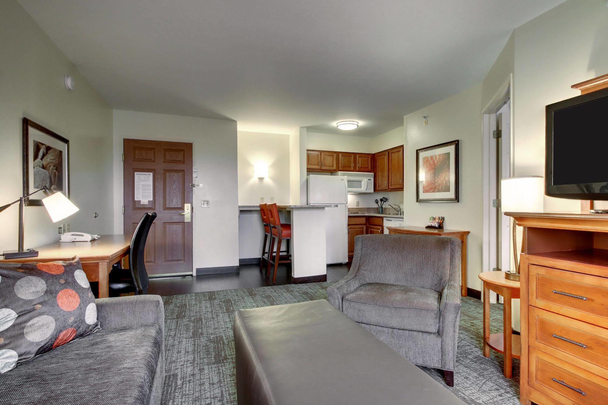 Staybridge Suites Madison - East By Ihg Exterior photo