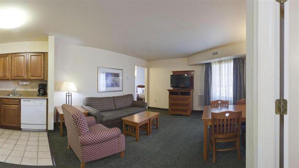 Staybridge Suites Madison - East By Ihg Exterior photo